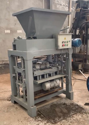 Küçük Ekstruder Dizel Motorlu Tuğla Yapma Makinesi 1800 Adet / Saat