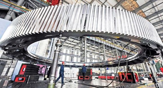 Çimento fabrikası için 10 Modül 100mm Giyinme Bilyalı Değirmen Çevresi Dişli ve döner fırın çevresi dişli