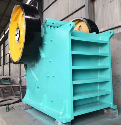 21T / H PE Mobil Çeneli Kırma Makinesi Taş Orta ve İnce Kırma